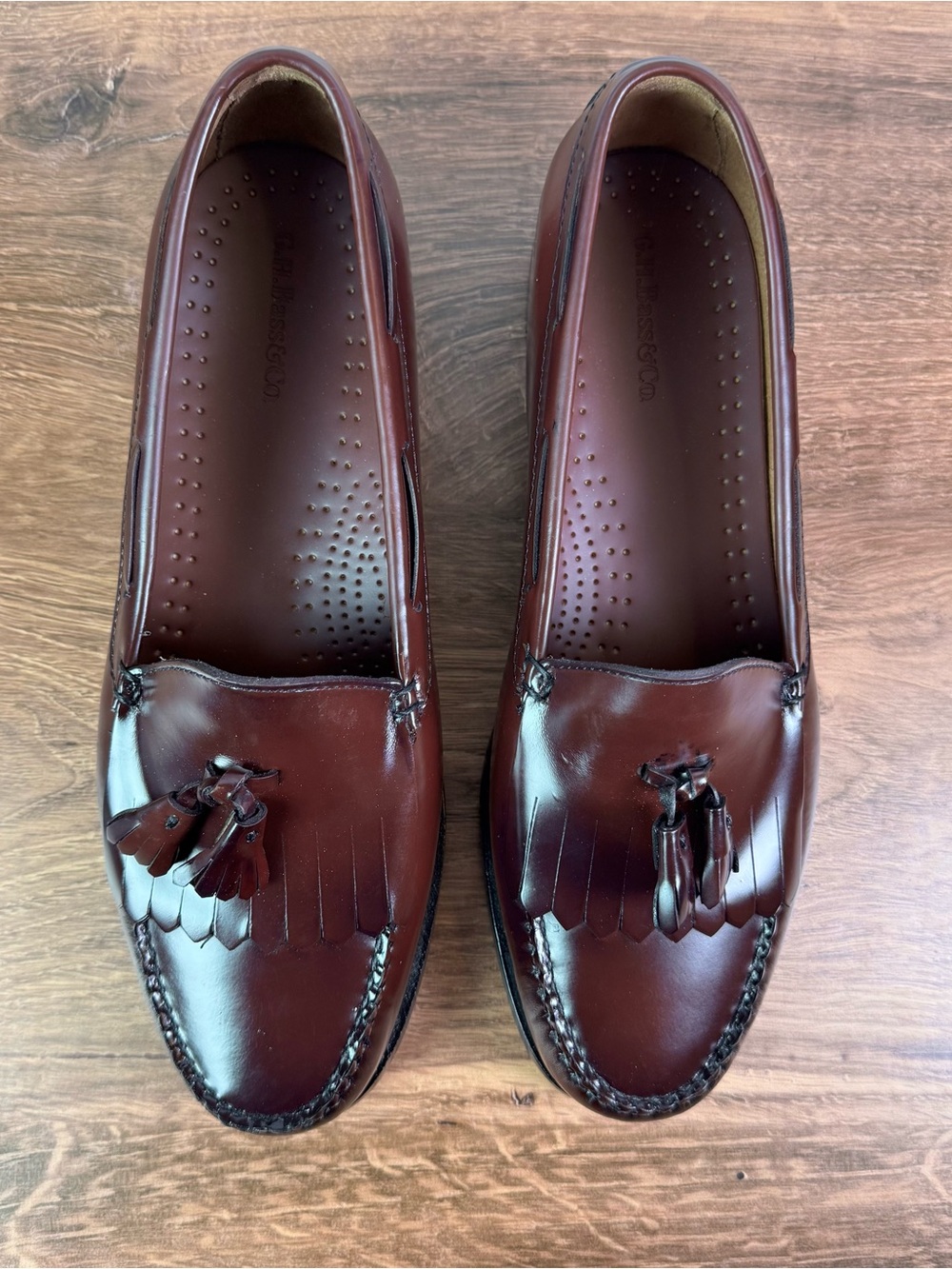 G.H. Bass Layton Burgundy Kiltie Tassel Loafer 12 3E New In Box-never worn.